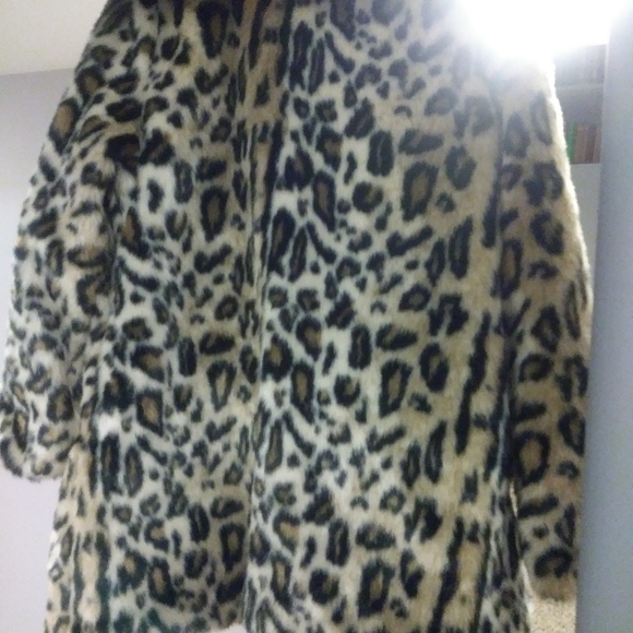 Coat - Picture 3 of 3